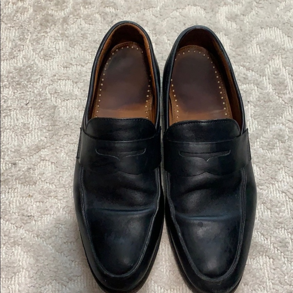 Mans shoes